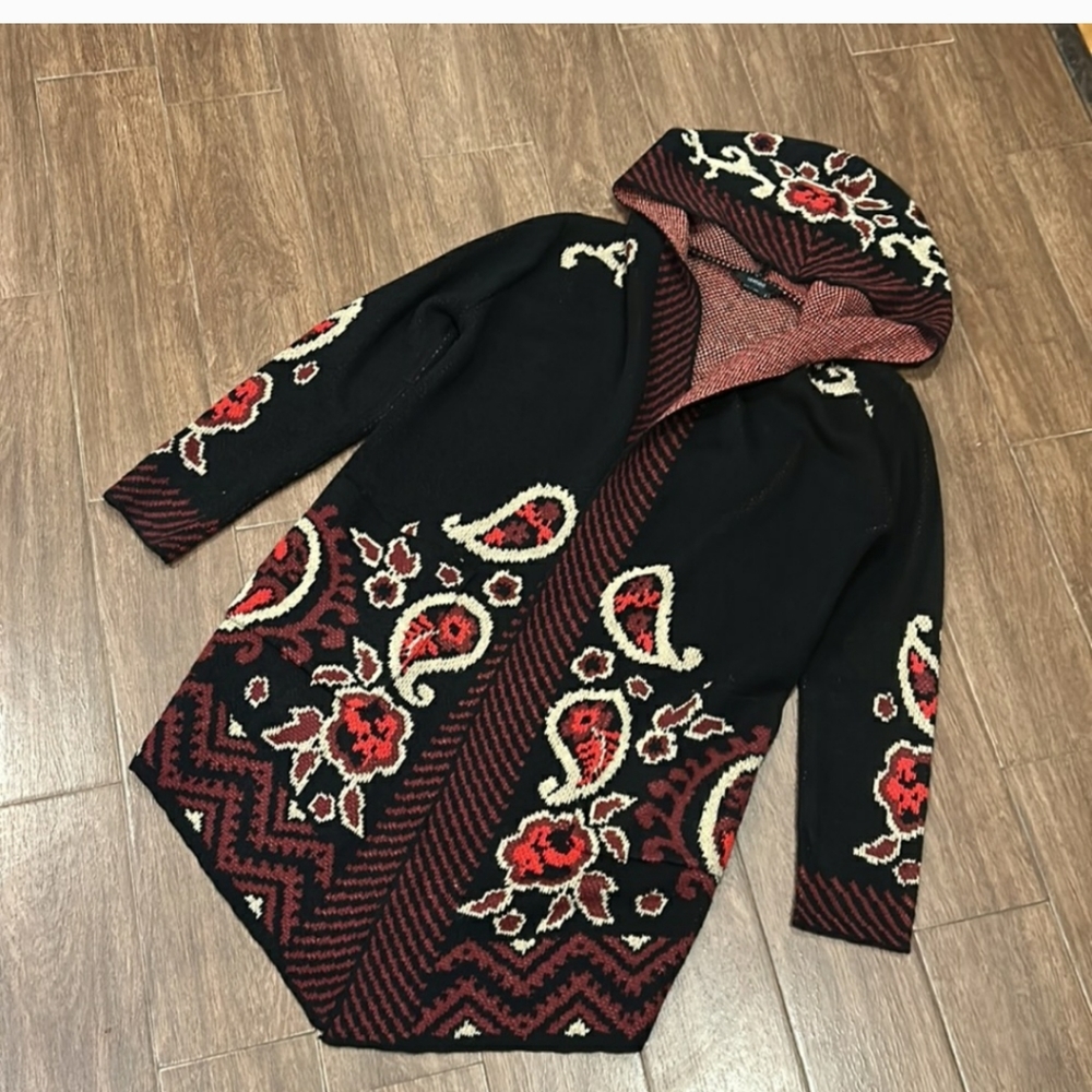 Black Hooded Cardigan with pockets